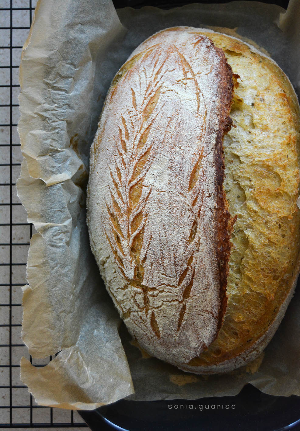 Pane di semola all'origano - L'insolito Bon Bon