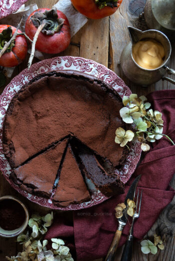 Tenerina vegana al cioccolato e cachi