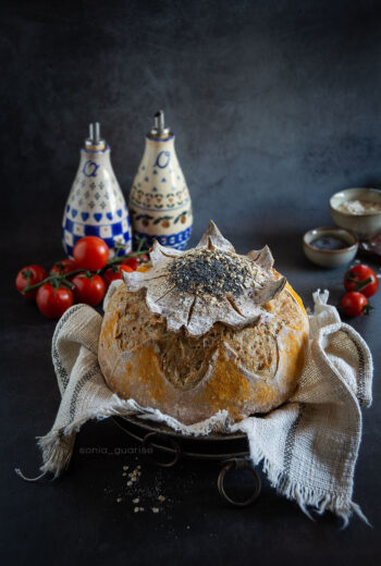 Pane girasole con farina d’avena e cereali